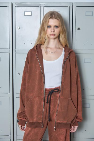 Костюм шоколадний виварений